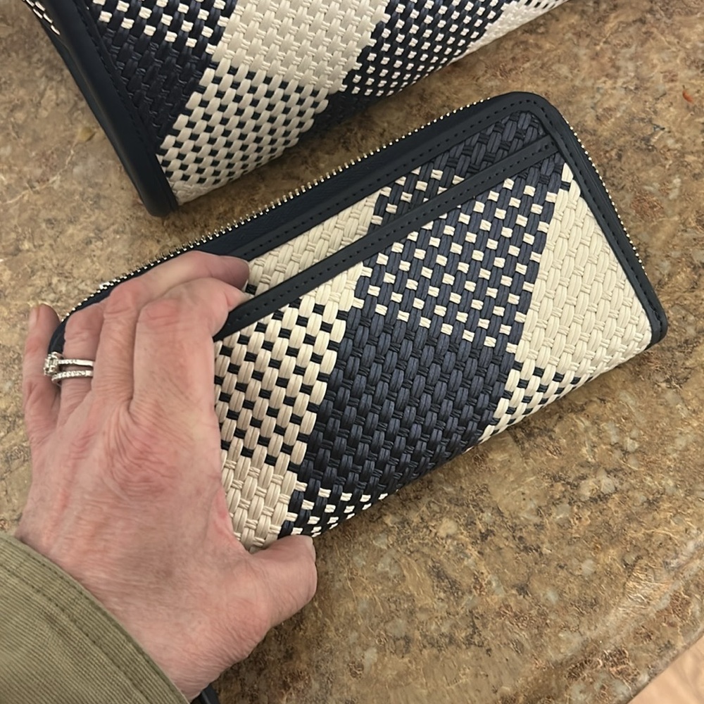 Kate Spade Navy and White Checkered Ella Tote Bag & Wallet - Picture 3 of 7